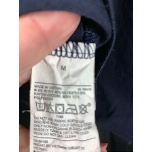 Old navy blue tank top size medium - Picture 7 of 8